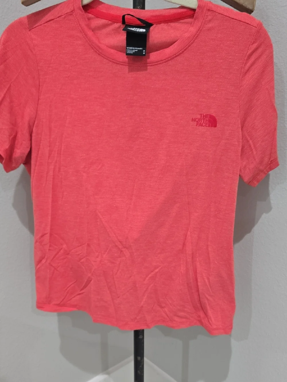 The North Face Women's Coral Crew Neck Tee Medium - Picture 5 of 10